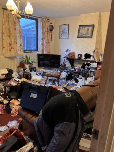 House Clearances A cleared out room